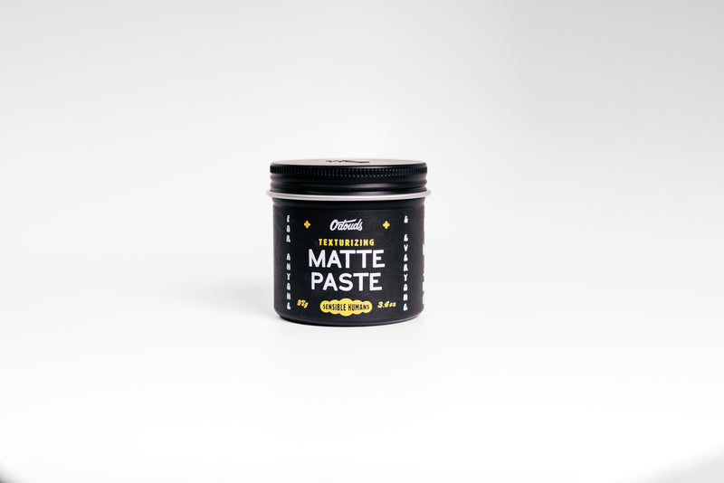 O'Douds Matte Paste - vooraanzicht zwarte pot met gele letters en deksel