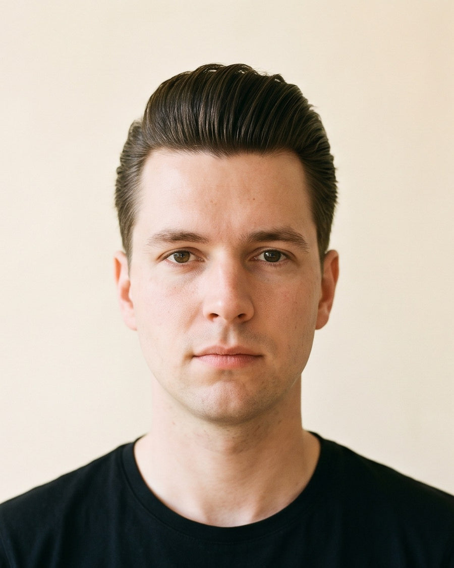 Pompadour: edestä
